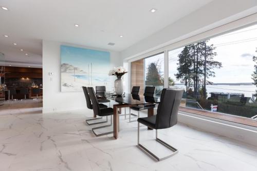 Copy of Bellevue Ave - 2665 (West Vancouver) - 11