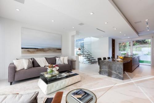 Copy of Bellevue Ave - 2665 (West Vancouver) - 16
